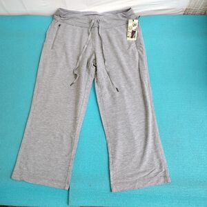 NWT Green Tea Women's Lounge Active Capri Pants Sweatpants Grey Size M